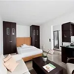 Szálloda Burns Art 4*