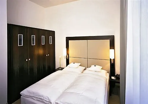 Hotel Burns Art Dusseldorf